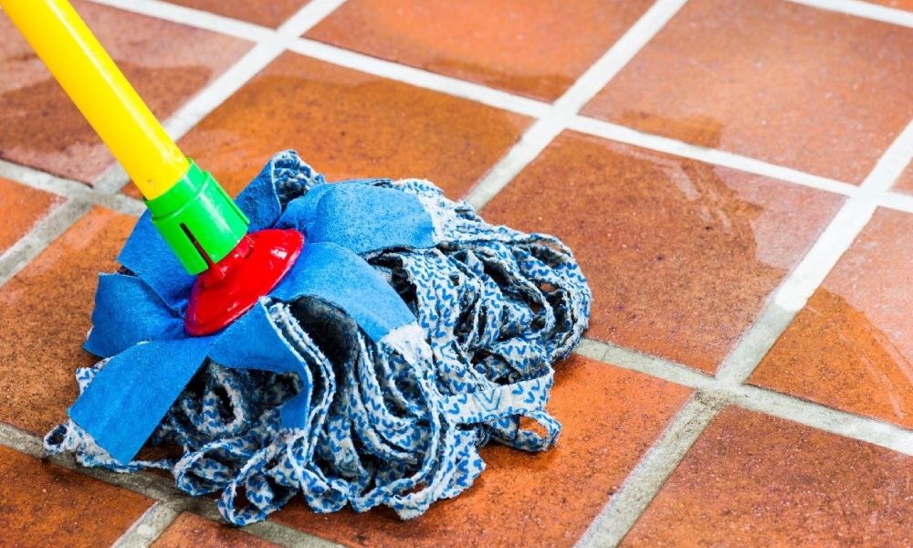 Tile grout cleaning